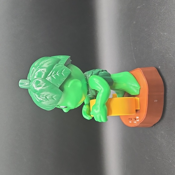 VINTAGE PILLSBURY LITTLE SPROUT TALKING ALARM CLOCK 1985 - Picture 2 of 8